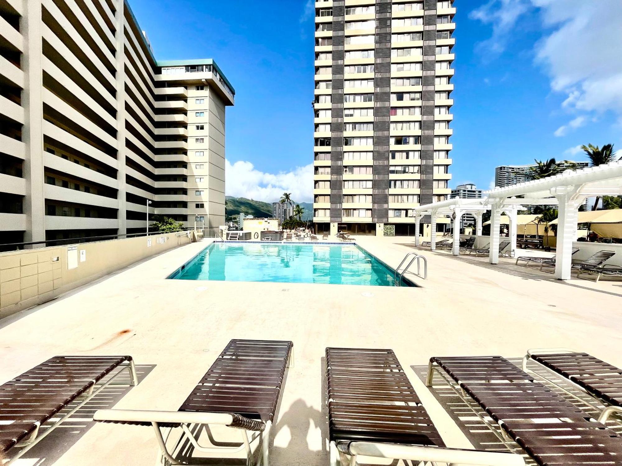 Diamond, Ocean, And Canal View Affordable Family House7Person Honolulu Exterior photo